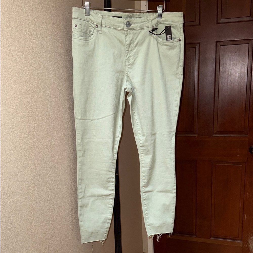 NWT Kut from the Kloth Light Green Skinny Carlo Ankle Skinny Jeans Women’s Sz 12